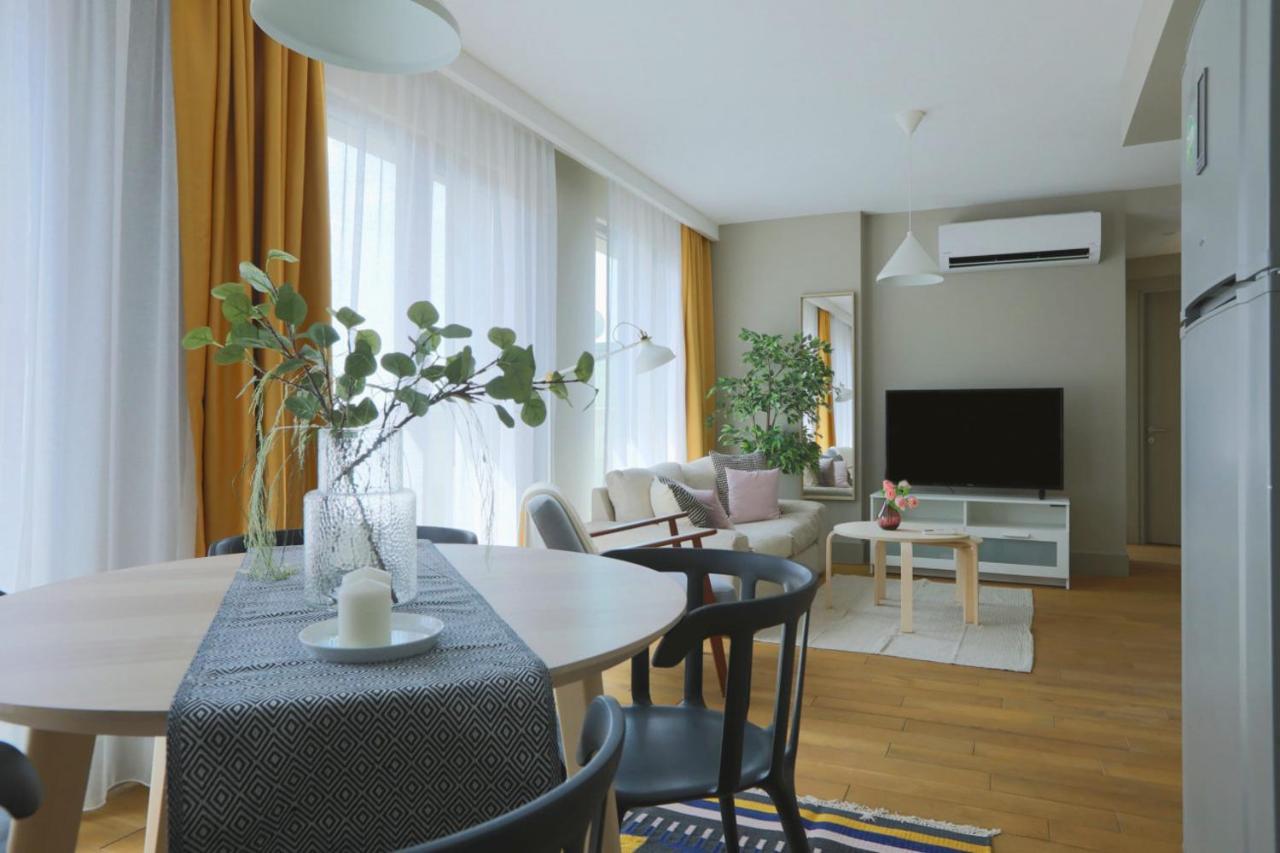 Excellent Flat W 360 Bosphorus View In Cihangir Istanbul Exterior photo